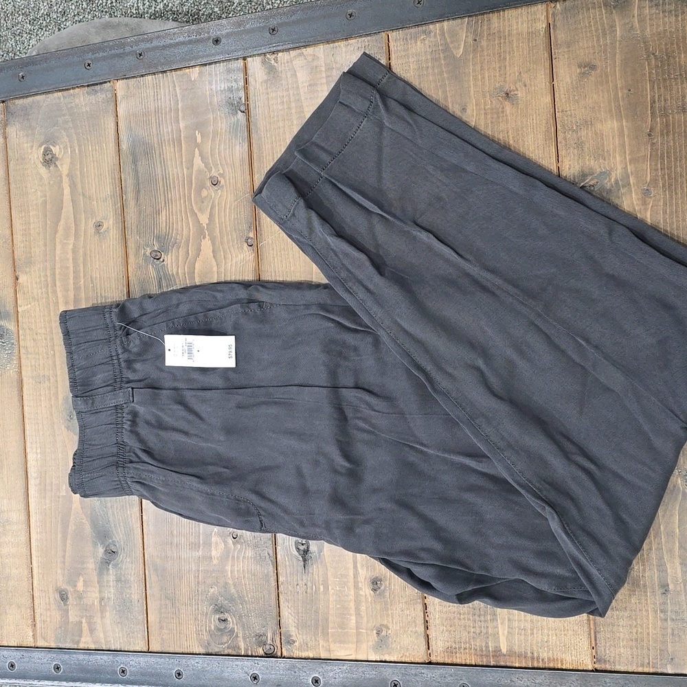 Gap Twill Straight Leg Pants NWT
